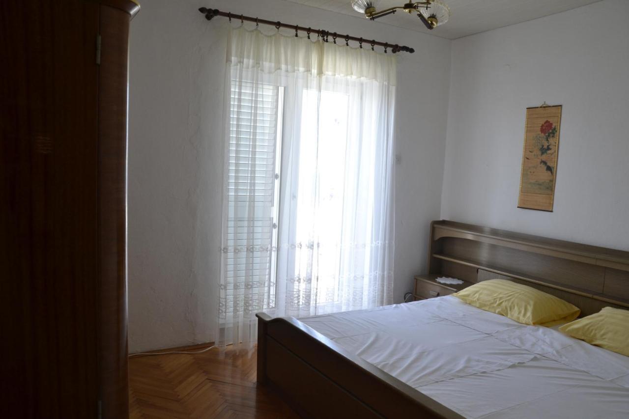 Apartments By The Sea Kustici, Pag - 6335 Zubovići Extérieur photo