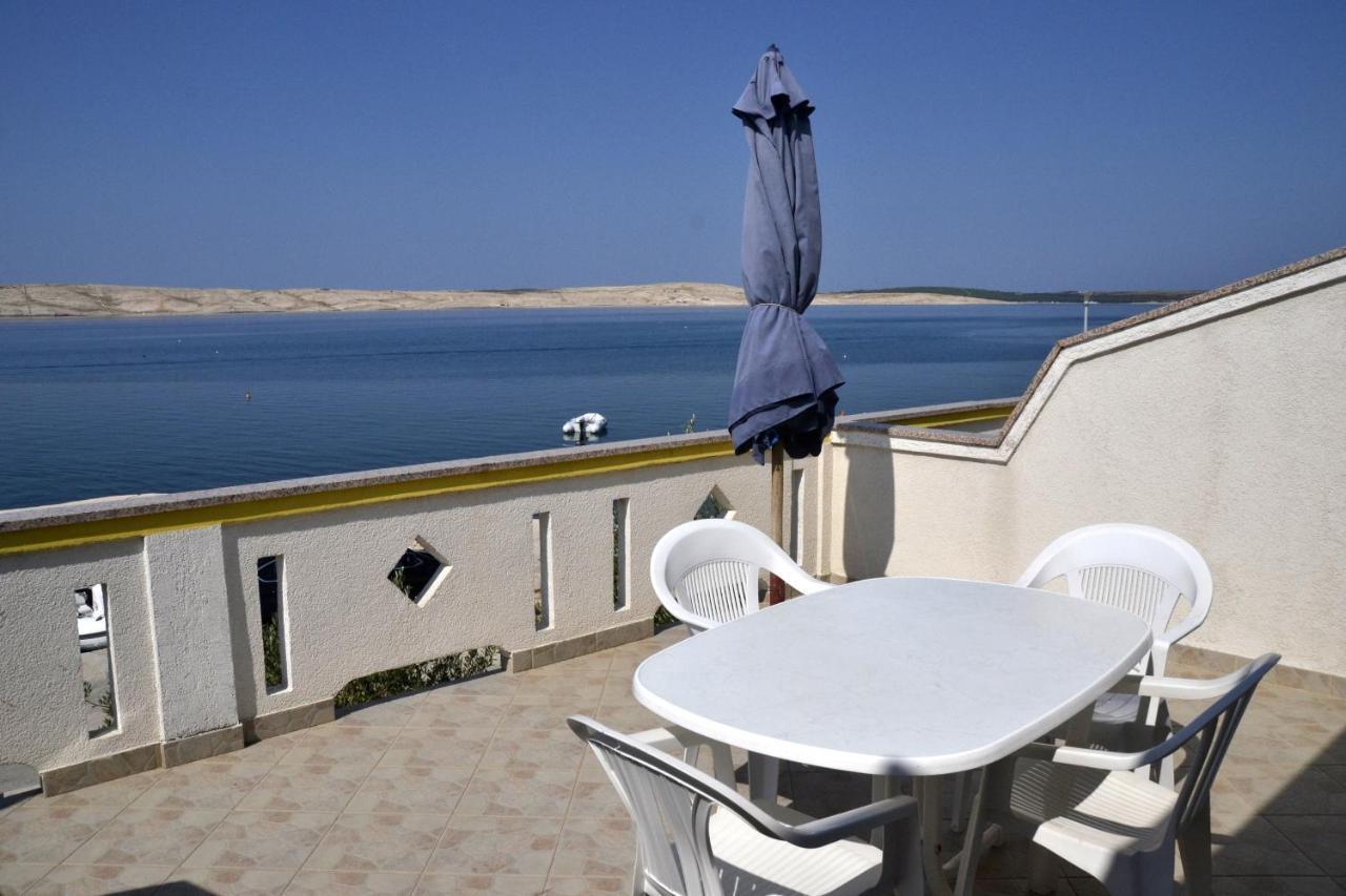Apartments By The Sea Kustici, Pag - 6335 Zubovići Extérieur photo