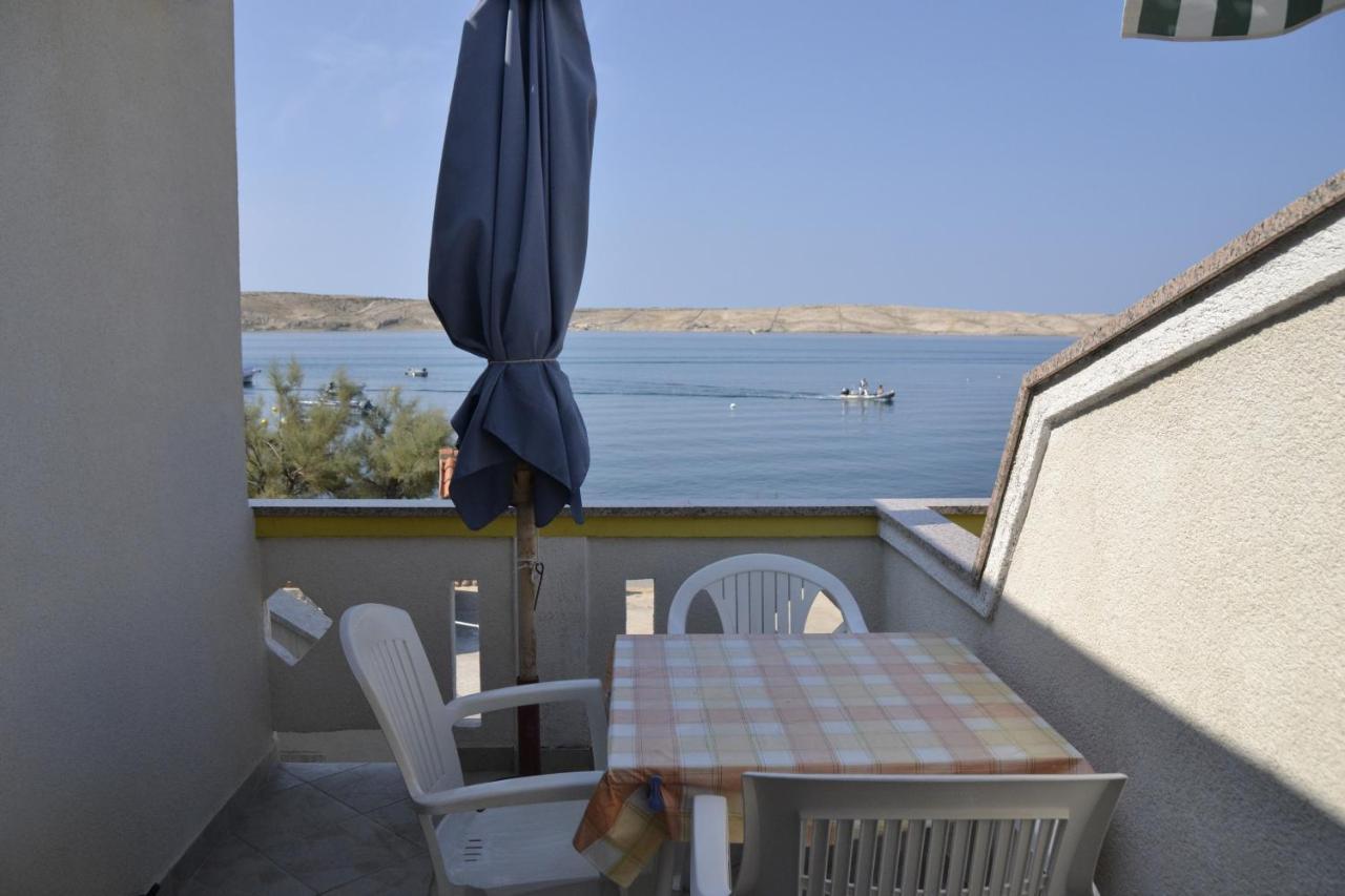 Apartments By The Sea Kustici, Pag - 6335 Zubovići Extérieur photo